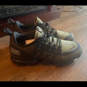 Nike Air Vapormax Utility Run size 7 men